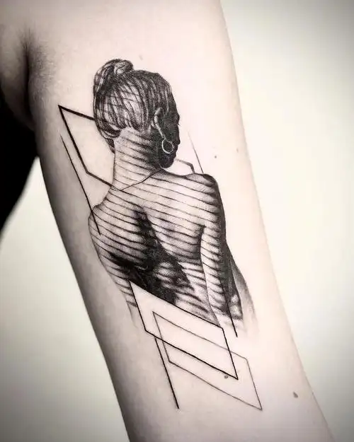 壁纸| 黑白线条勾勒的质感纹身