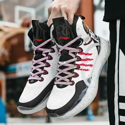 驭帅实战篮球鞋