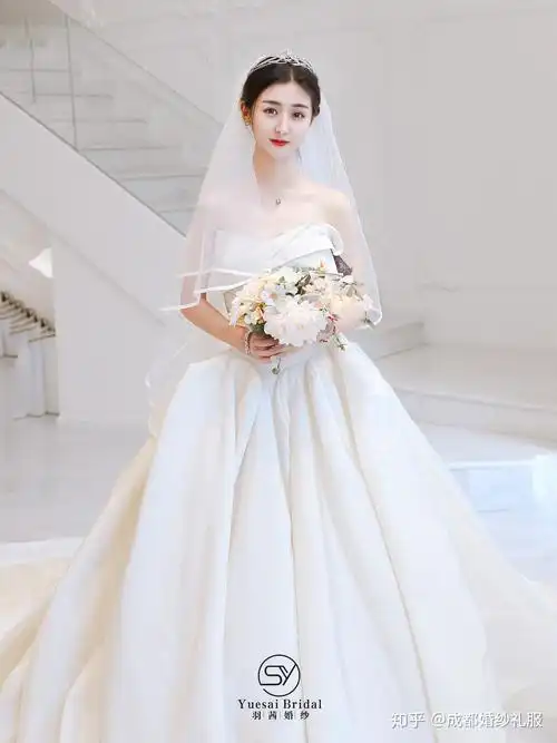 女孩子一定不能错过的婚纱推荐给姐妹们