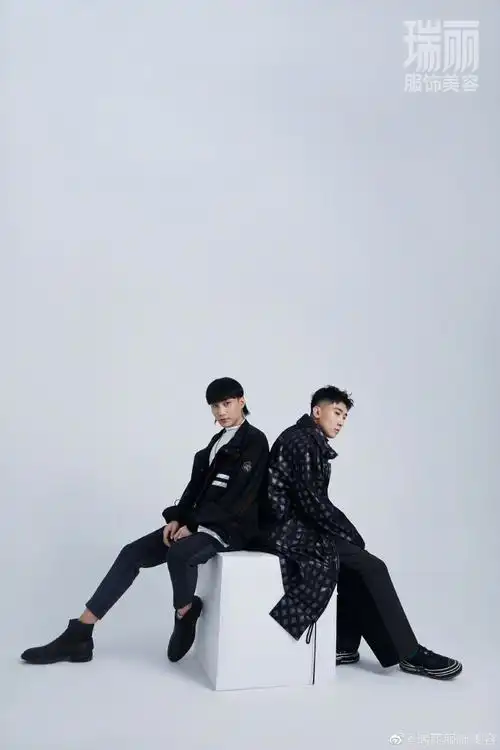 从初出茅庐,到现在青涩褪去,锋芒尽展,@孟鹤堂@周九良互撑梦想,彼此