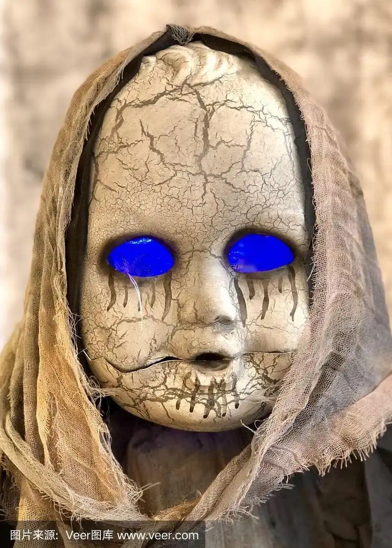 可怕的恶魔儿童万圣节装饰