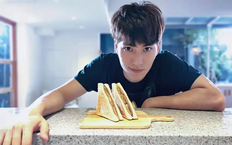 林子闳三明治女孩的逆袭噔你的好友摄影师瞿子峻以上线01cut