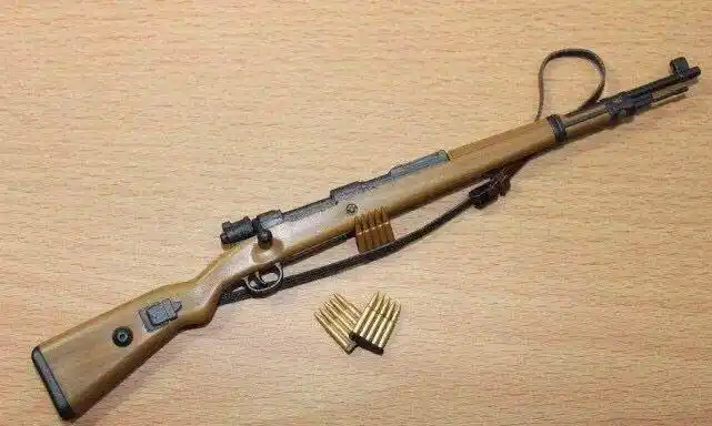 绝地求生98k如何做到甩盲狙s686机械枪却能把防弹衣彻底打蒙了