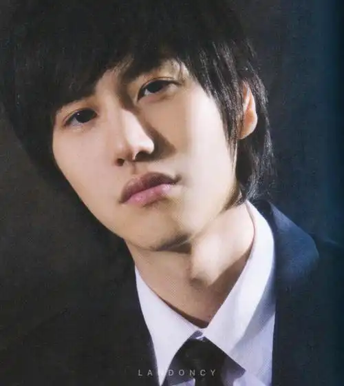 第一次发帖献给19岁的曺圭贤(更新32的他)