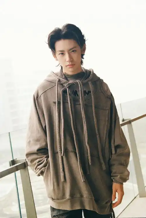 小鬼王琳凯超话#音你而来#@小鬼-王琳凯打卡"中国第一水乡"苏州周庄