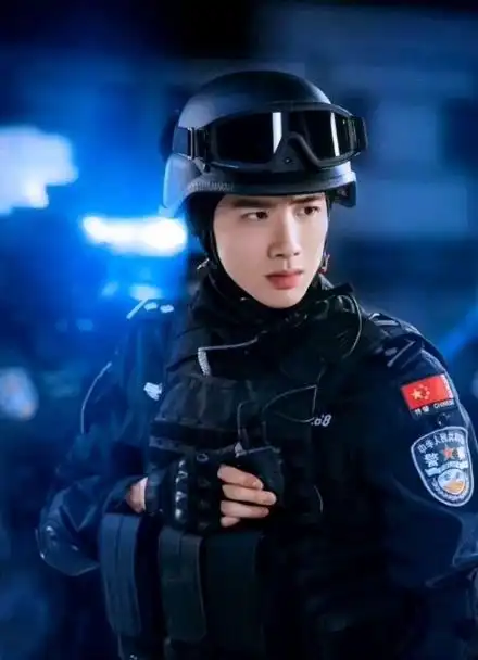 你是我的城池营垒束队怼人一时爽下秒就是火葬场白敬亭马思纯