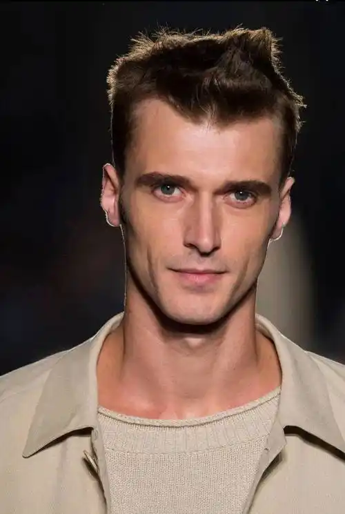 一个人撑起了超级男模所有的体面!