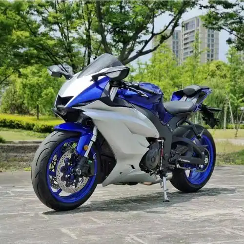 摩托车机车跑车