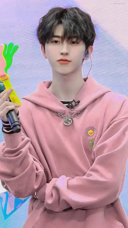 想求几张坤哥滴壁纸?