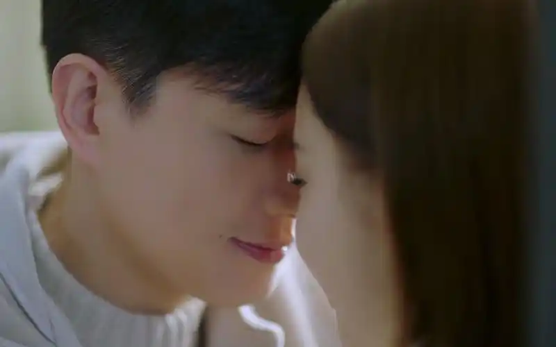 关雨晴徐清风壁咚吻,《爱的厘米》终于发糖啦!