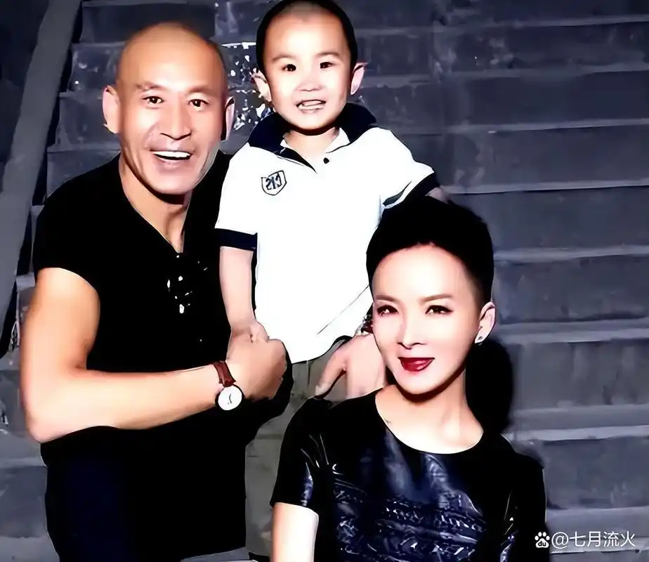 谢兰:丈夫为爱丁克12年,39岁她意外怀孕后却做了意想不到的选择