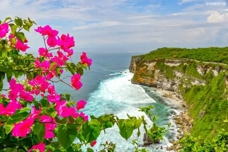 印尼巴厘岛,红遍全球的度假胜地,但如今几乎处在"0游客"状态_旅游