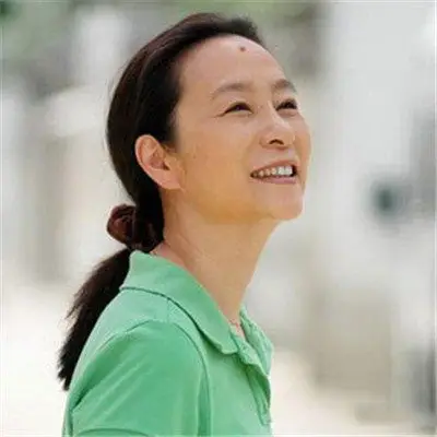 奚美娟年轻时照片鉴赏揭秘其鲜为人知的短暂婚姻