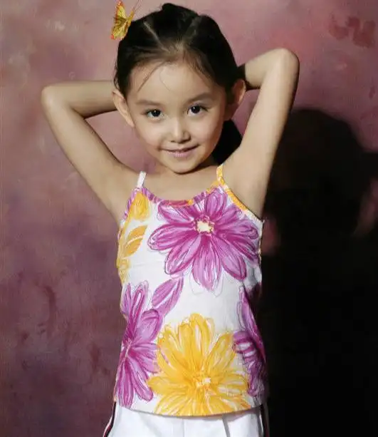 蒋依依图册_360百科