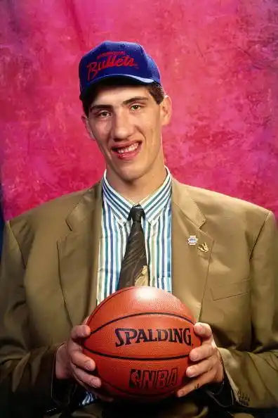 p>乔治·穆雷桑(gheorghe muresan),1971年2月14日出生于罗马尼亚,前