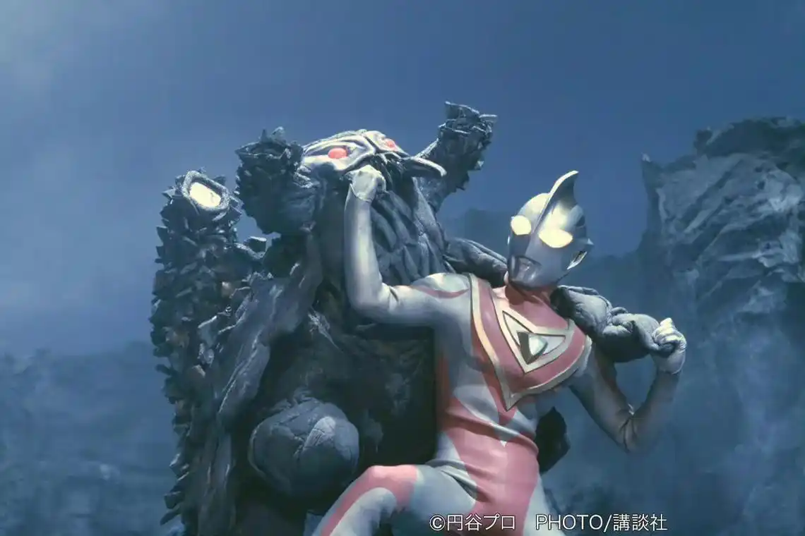 盖亚奥特曼第21集高清剧照.1999年1月30日,是《盖亚奥 - 抖音