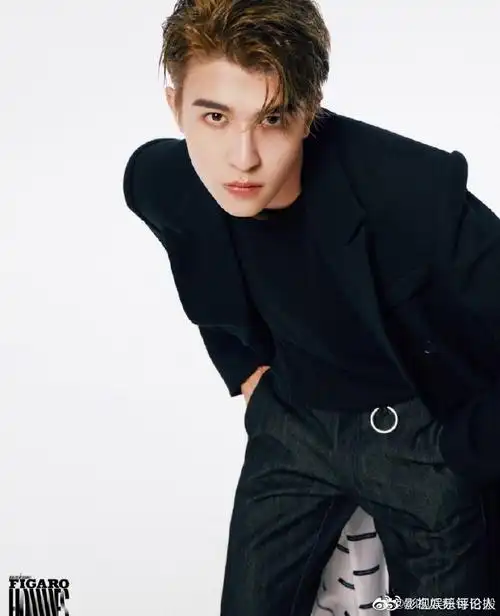 into1成员费加罗单人大片……__财经头条