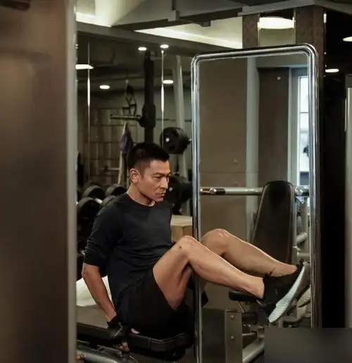 刘德华62岁晒出日常饮食网友惊叹难怪像40岁