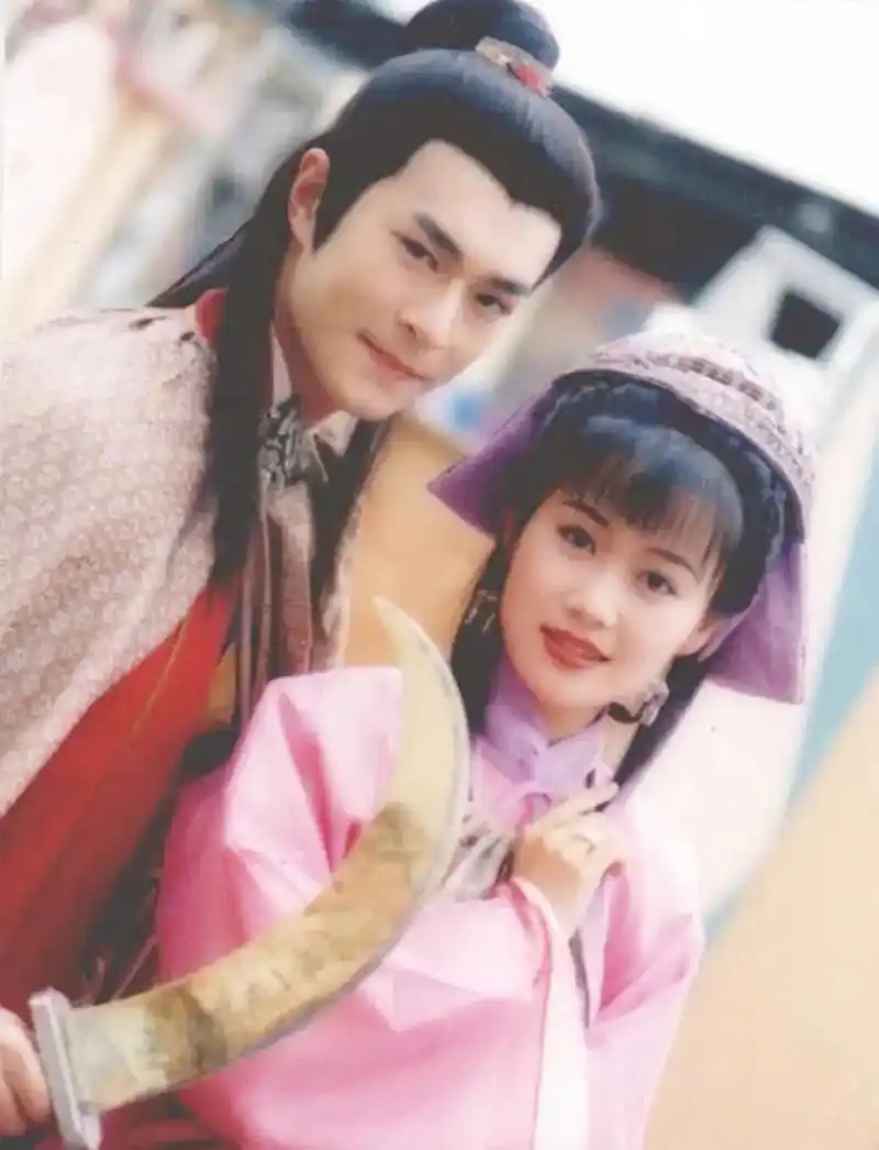 tvb九十年代 "古装皇后"——梁小冰