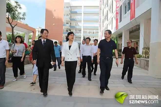 杜玲率队调研由盐田区政府投资的重大项目进展情况