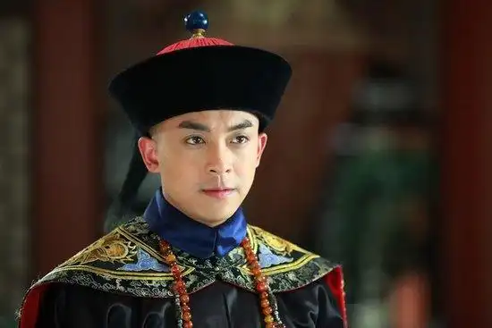 《猎心者》今晚开播,反套路拆谎剧,李佳航爆笑演绎"读心神探"