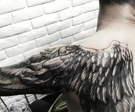 满背翅膀满背恶魔天使翅膀纹身图案tag标签:翅膀背部背部十字架翅膀