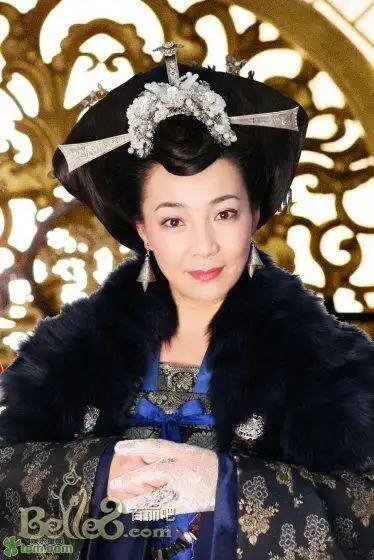 林心如《倾世皇妃》服装造型