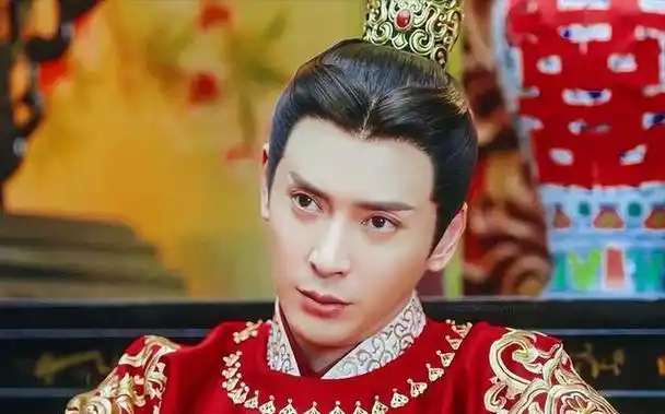 5位"古装奇丑"的男星,别人穿古装是耍帅,他们是"灾难现场"