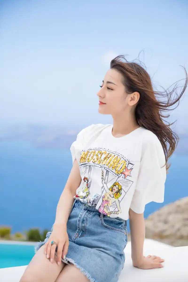 迪丽热巴 慢游全世界希腊旅拍