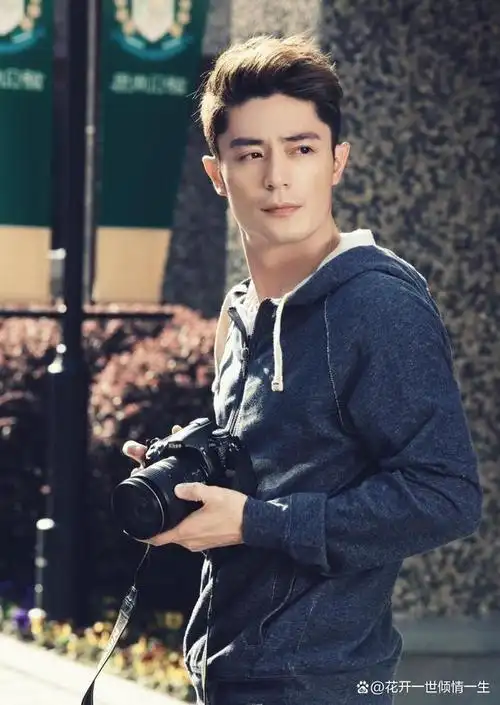 霍建华和林更新瘦身成功颜值回春,将在《玫瑰的故事》中大放异彩