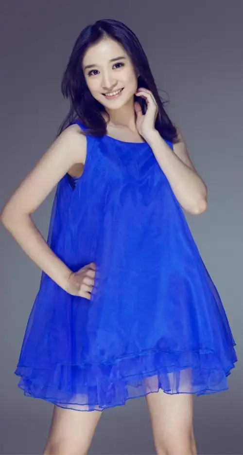 林好清纯写真高清手机壁纸7441392