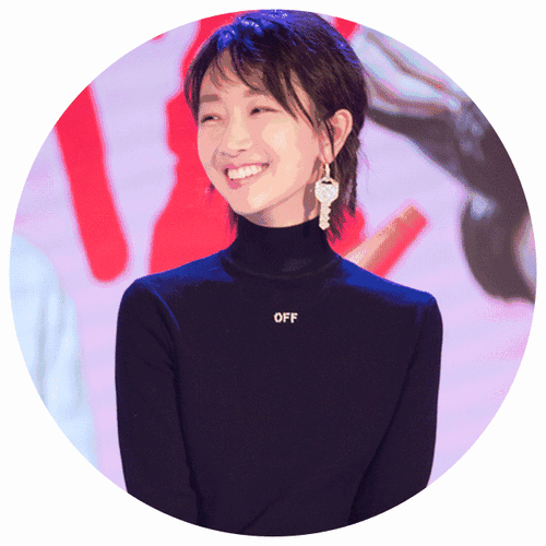 周冬雨的最美look你都没仔细看,就说她是独特本人?