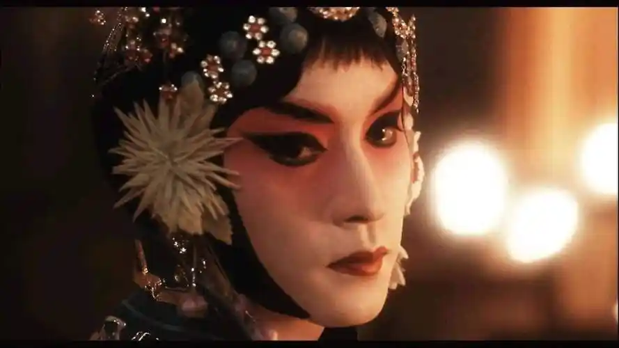 张国荣经典电影《霸王别姬》,一个时代的缩影