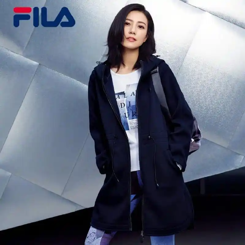 "女神"高圆圆的一组运动风大片,《17岁的单车》之后感觉没有什么变化