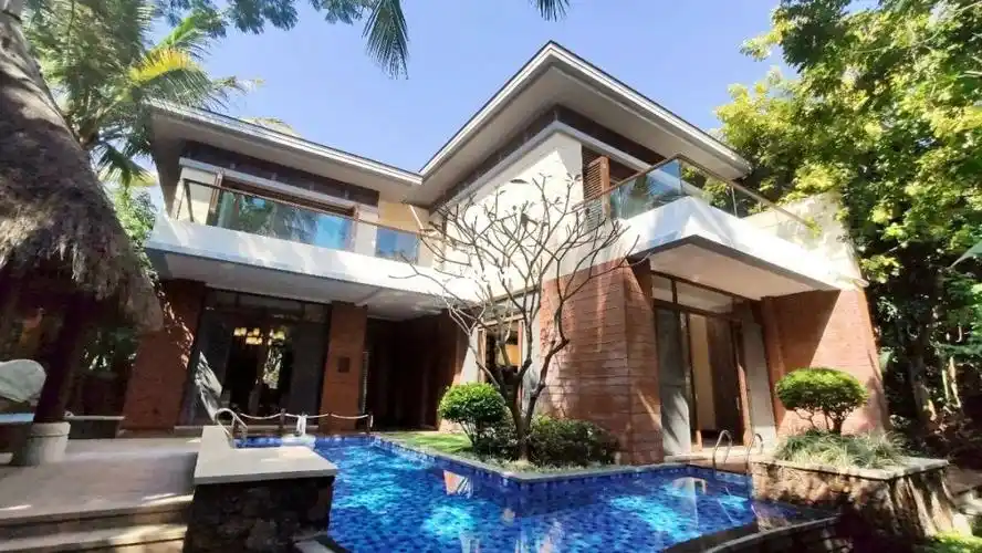 租!六居六卫1000平米,超大泳池花园独栋别墅