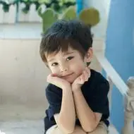 外国小男孩头像可爱外国的男生头像小孩子呆萌图片