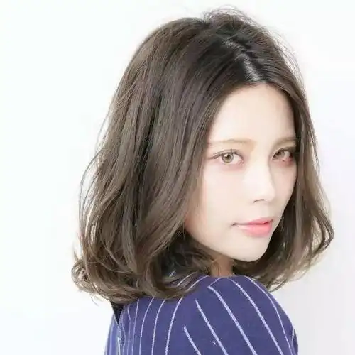 10款最有女人味的气质发型