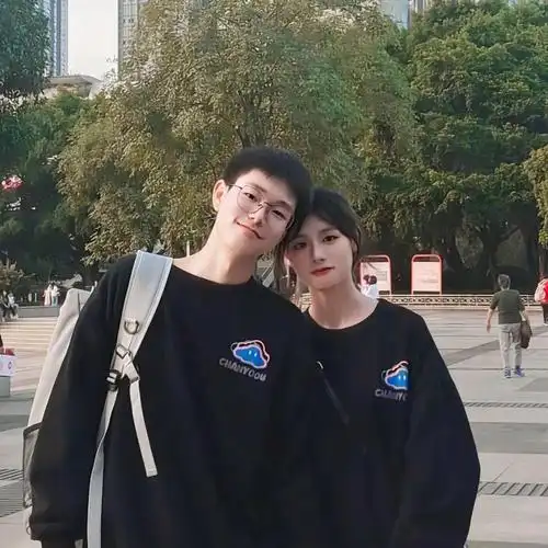 日常分享生活照女朋友最近瘦了