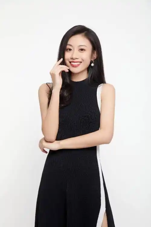 大湾区姑娘伍珂玥好声音夺冠希望粤语歌能再有一番天地