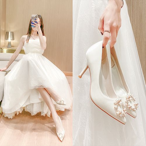 婚鞋2020年新款白色绸缎婚鞋主婚纱新娘鞋平时可穿伴娘高跟鞋女