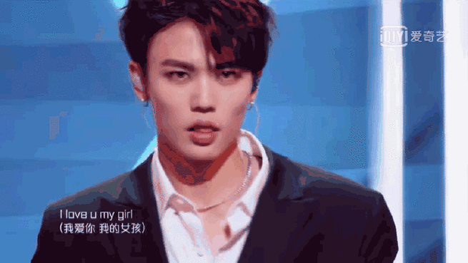 啥都抄 微博文案都抄 现在直播话都说不清楚  估计林彦俊留着的粉丝也