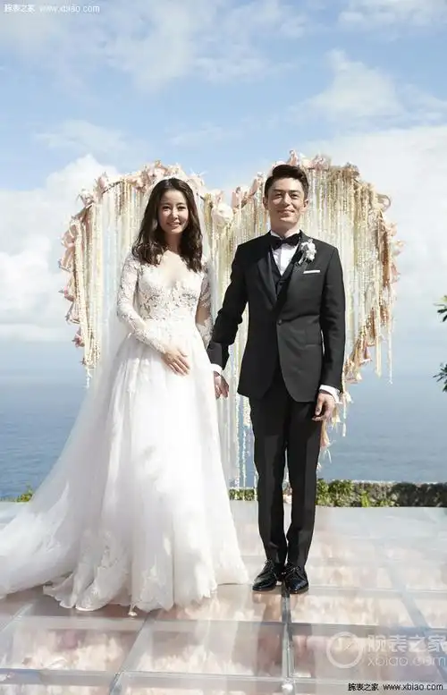 林心如与霍建华于"爱情圣地"巴厘岛宝格丽度假村大婚林心如在婚礼上