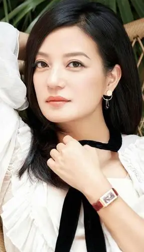 赵薇精美壁纸:成熟优雅,魅力十足!