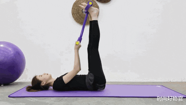 江疏影大方晒健身照素颜可以看见脸上的痣傲人身材一览无遗