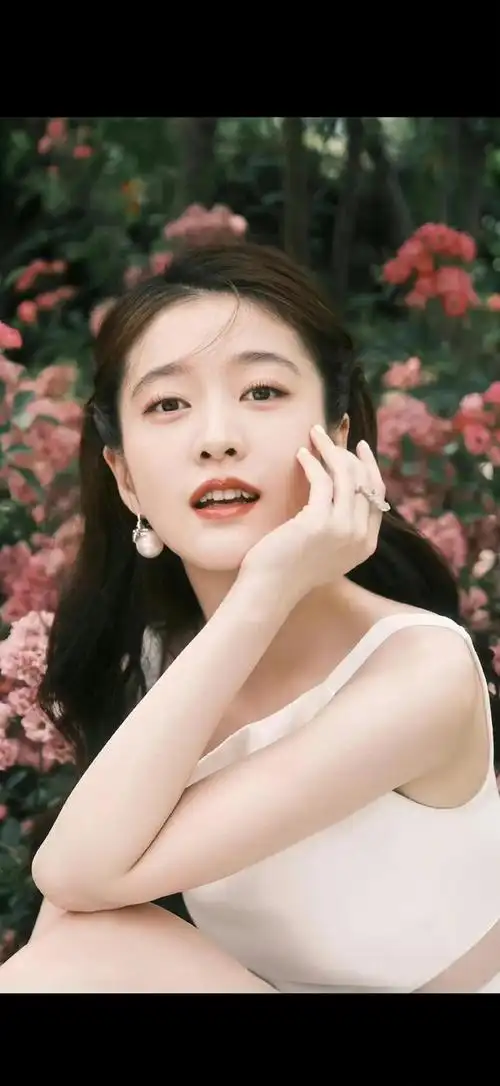 张雪迎高清写真