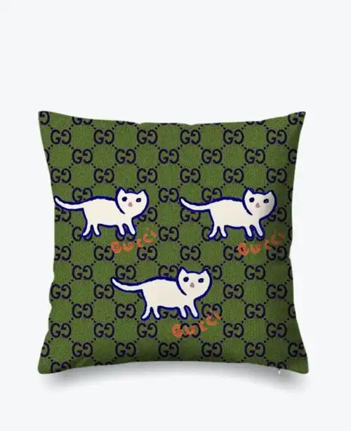 网易云定制轻奢大牌gucci抱枕
