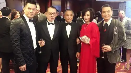 周正毅|章小蕙|杨恭如_网易订阅