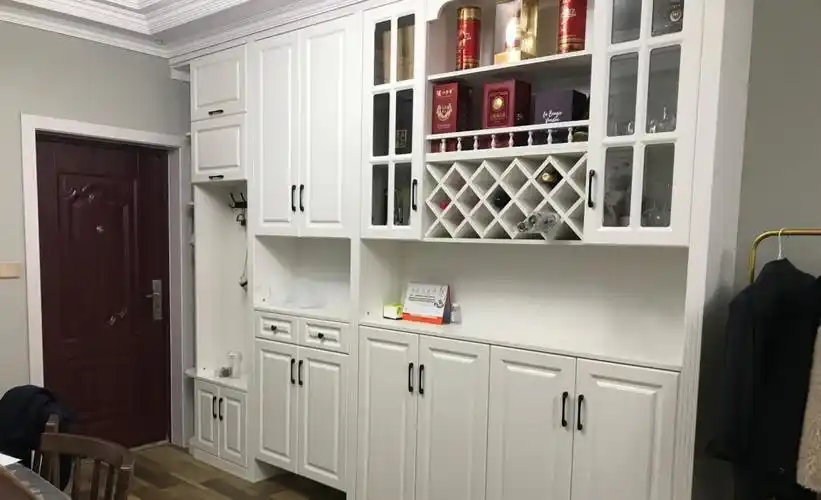 第一套新房,鞋柜和酒柜一体的设计很实用,石膏线做电视墙很喜欢-搜狐