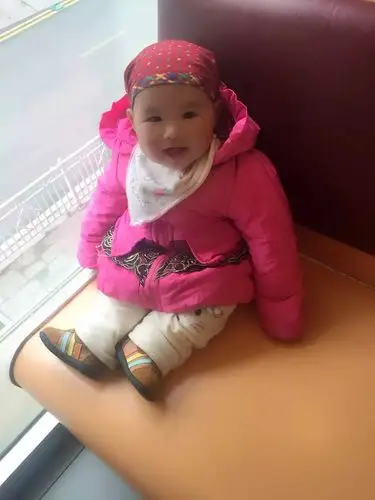 周瑾_昭通第三届明星宝宝风采大赛(第1期)投票开始啦!_昭通在线