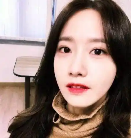 想不到林允儿素颜这么迷人,网友:亚洲你最美!_化妆品_一线_群众